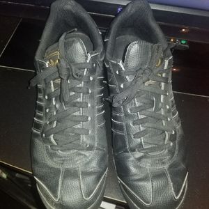 Mens Adidas Samoa tennis shoes size 9.5